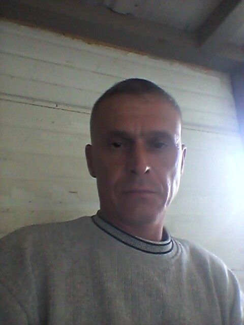  ,   Dmitrii, 52 ,   ,   , c 
