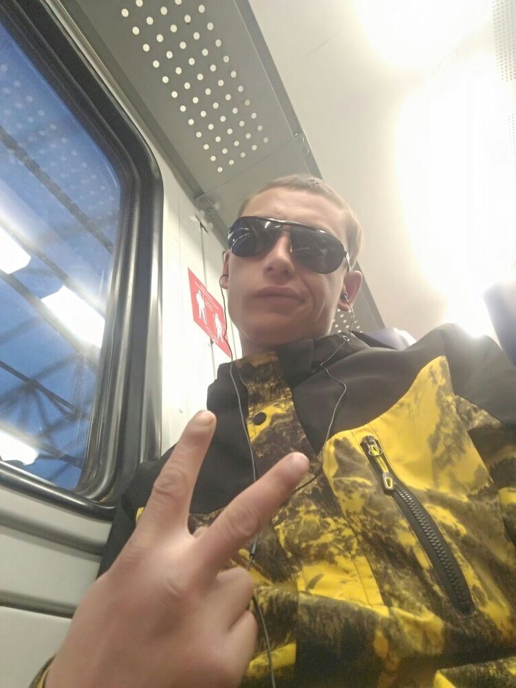  24970834  , 31 ,    
