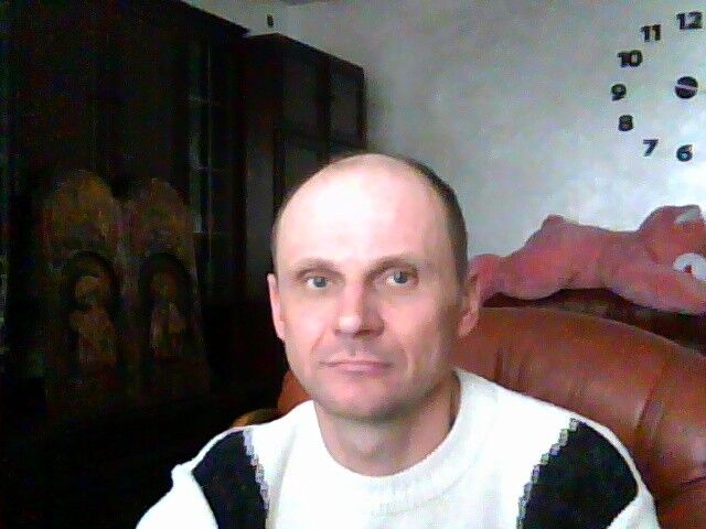  6093654  Serj, 58 ,    