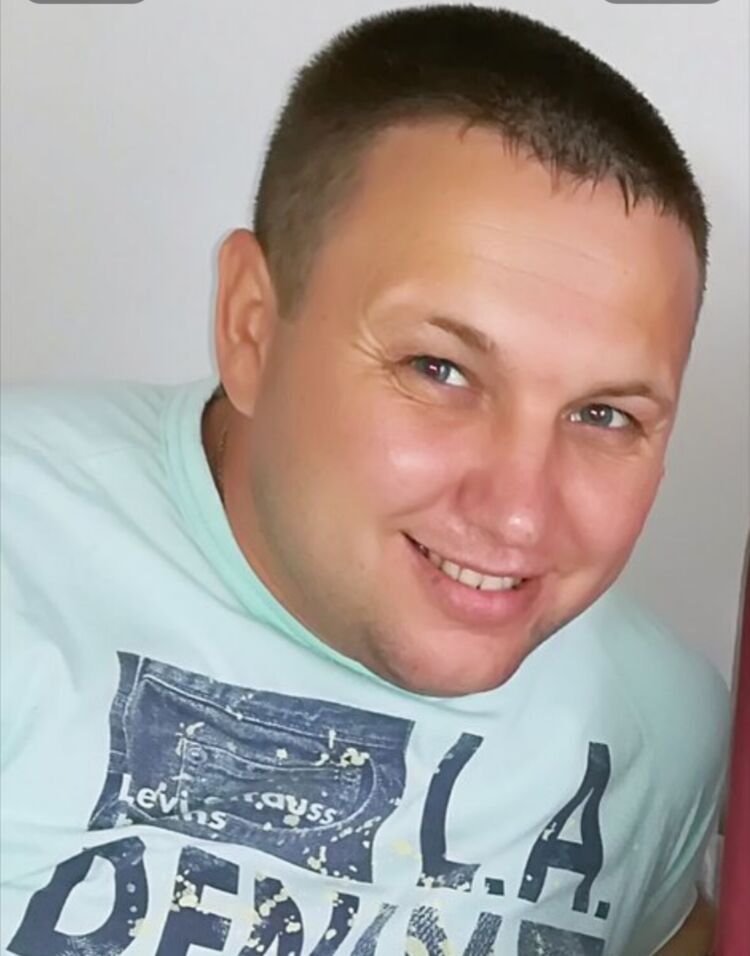  45884704  , 41 ,    