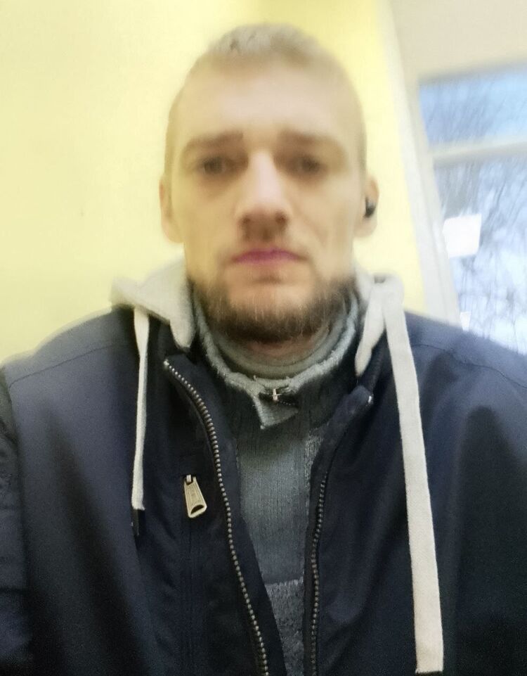 40098514  , 37 ,    