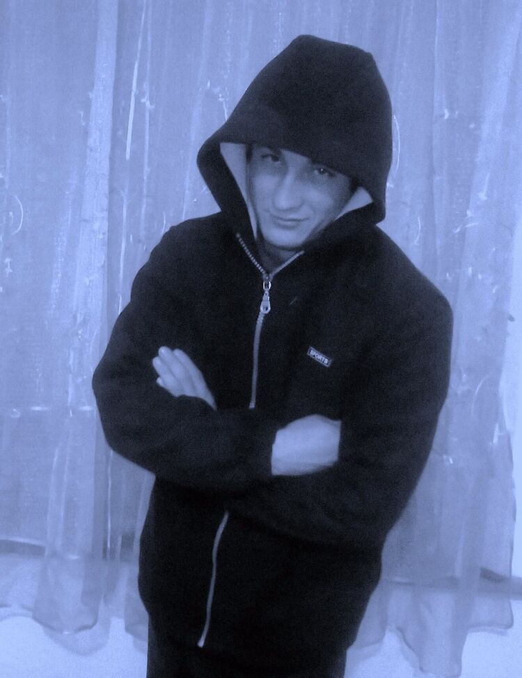  5342744  Romantik, 31 ,    
