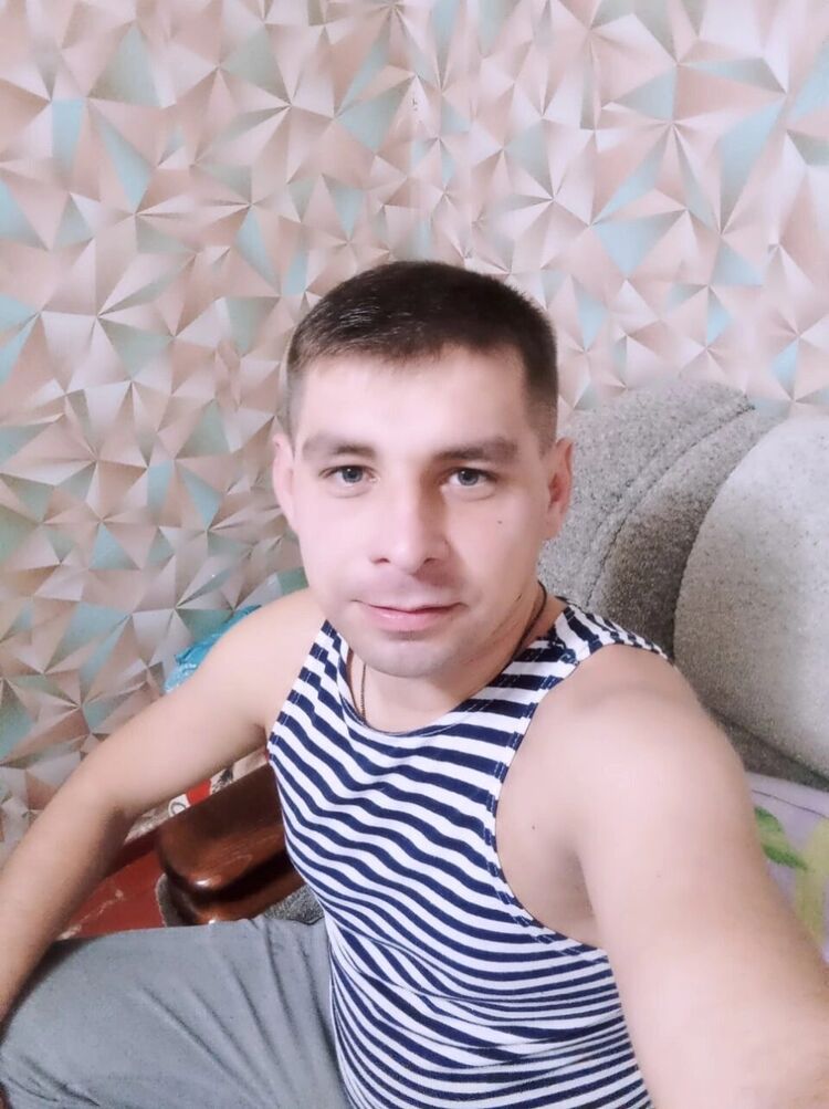  48433644  , 32 ,    