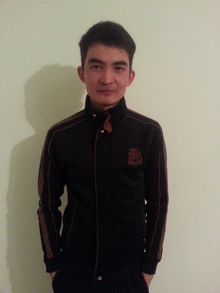  ,   Rinat, 34 ,   