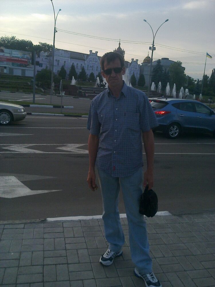  ,   Yury, 56 ,   ,   , c 