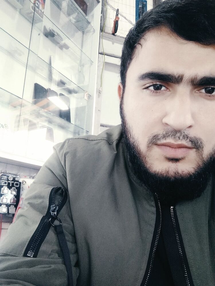  29988214  Rauf, 30 ,    