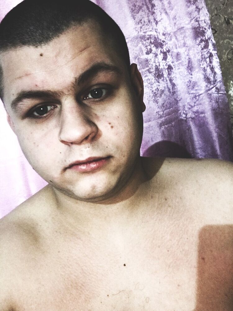  22258284  , 27 ,    