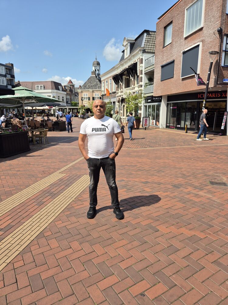  46911394  Ammar, 47 ,    Almelo