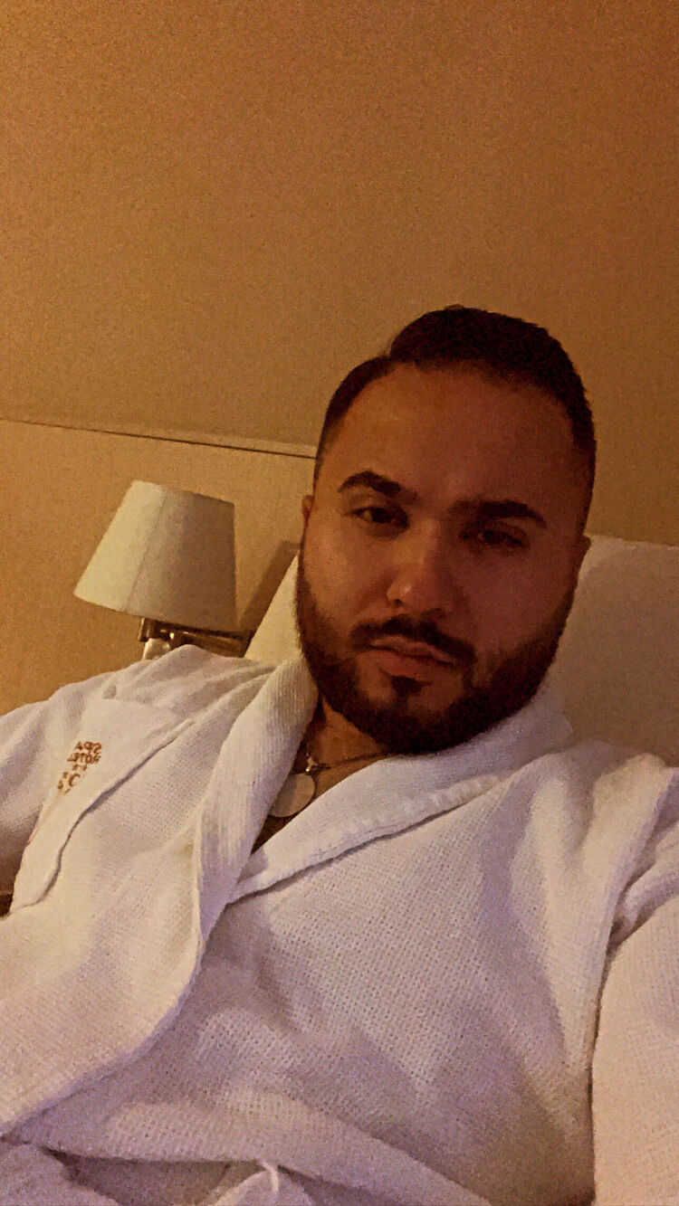  26005944  Hayyan, 34 ,    Bansko