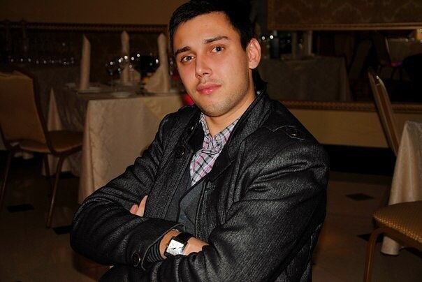  15002404  Vadim, 38 ,    