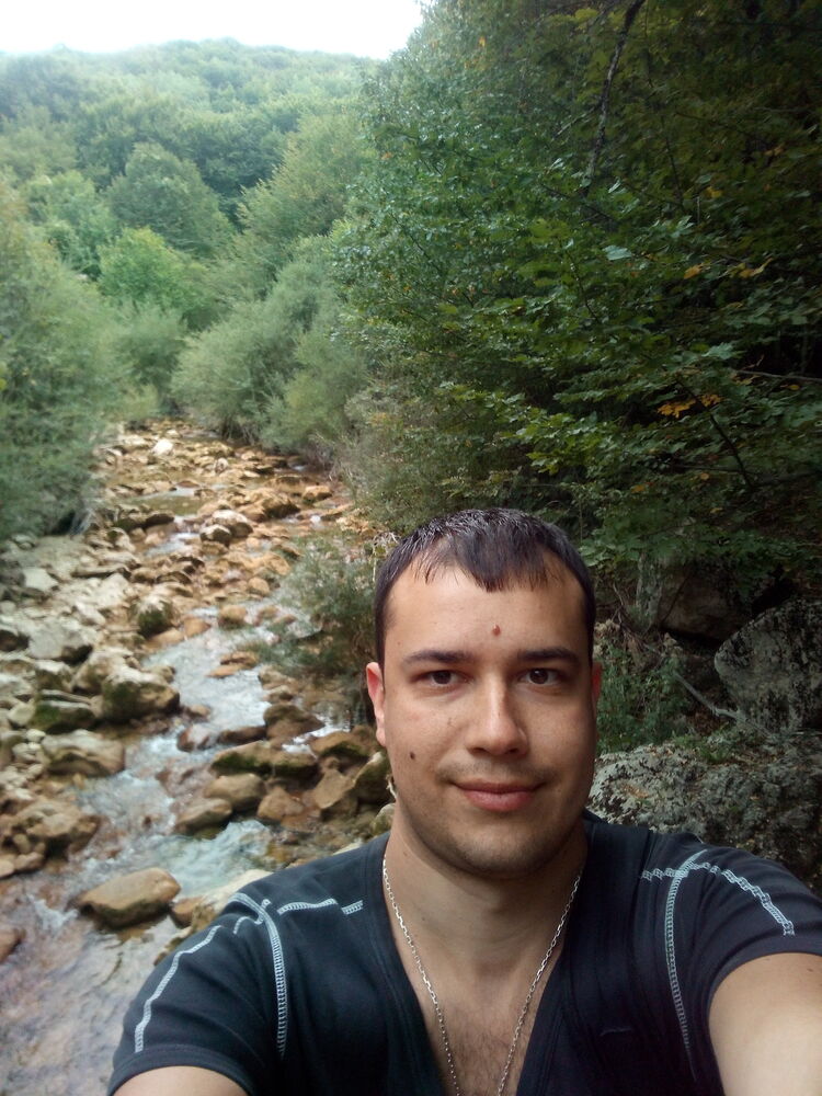  31000994  Danila, 38 ,    