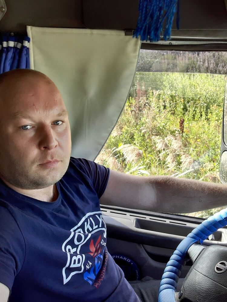 ���� 19488824 ������� �������, 39 ���, ���� ���������� � �����