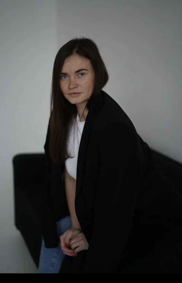  40673384  , 32 ,    -