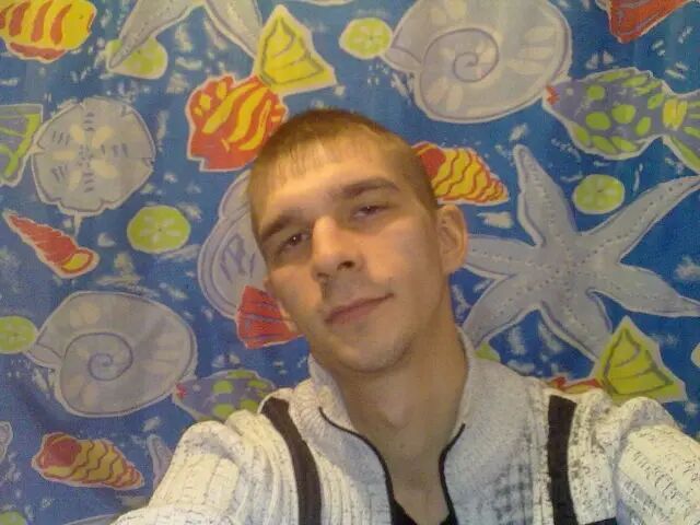  41299944  Anatoly, 36 ,    