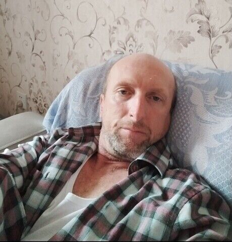  43422714  , 49 ,    