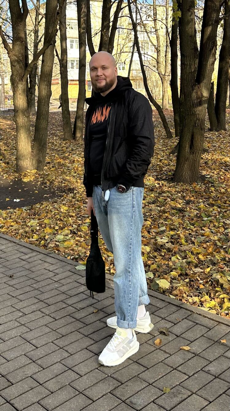  39488054  , 32 ,    -