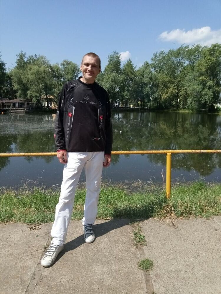  24483834  , 45 ,    