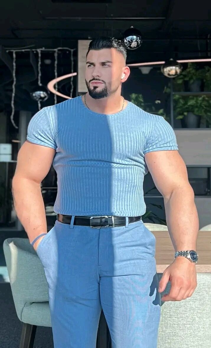  52082084  AIEX, 35 ,    