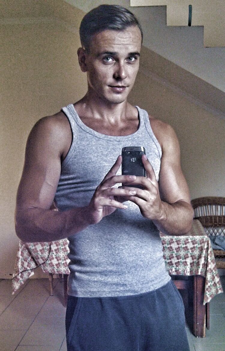  ,   Yury, 35 ,   ,   