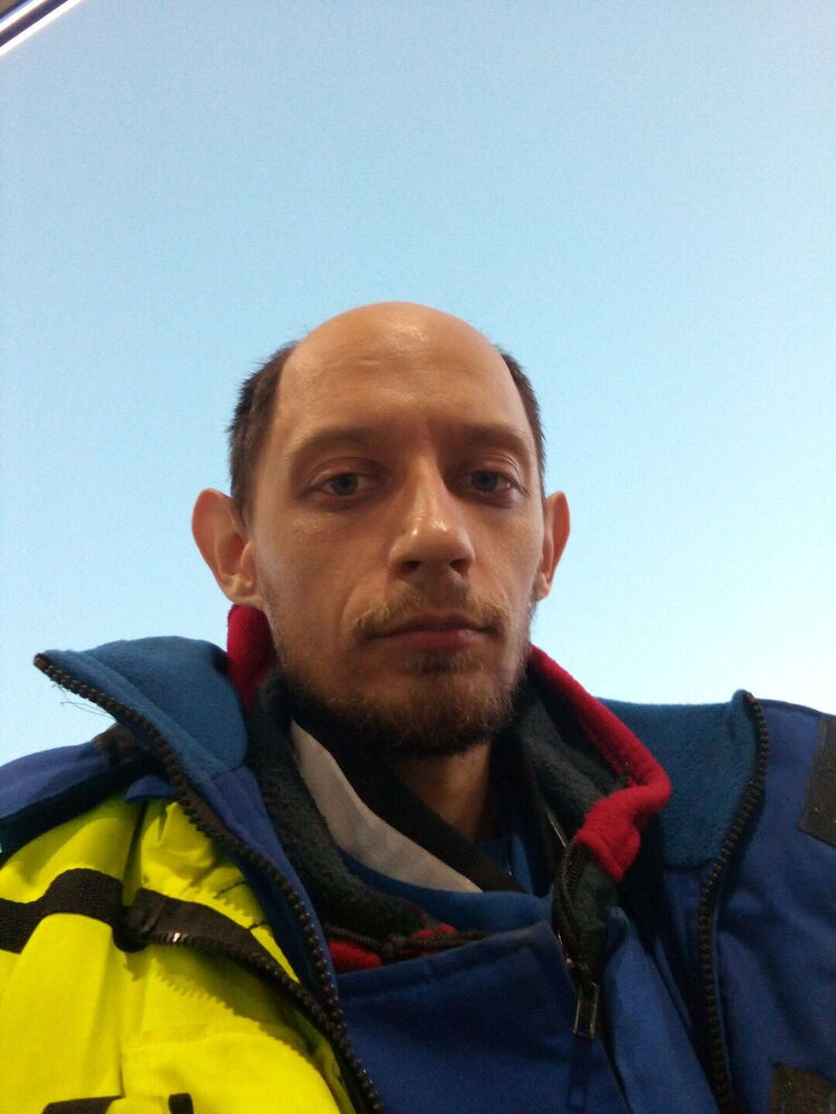  51599944  , 33 ,    