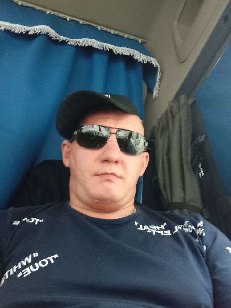  ,   , 37 ,   