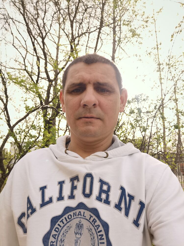  42221974  , 46 ,    