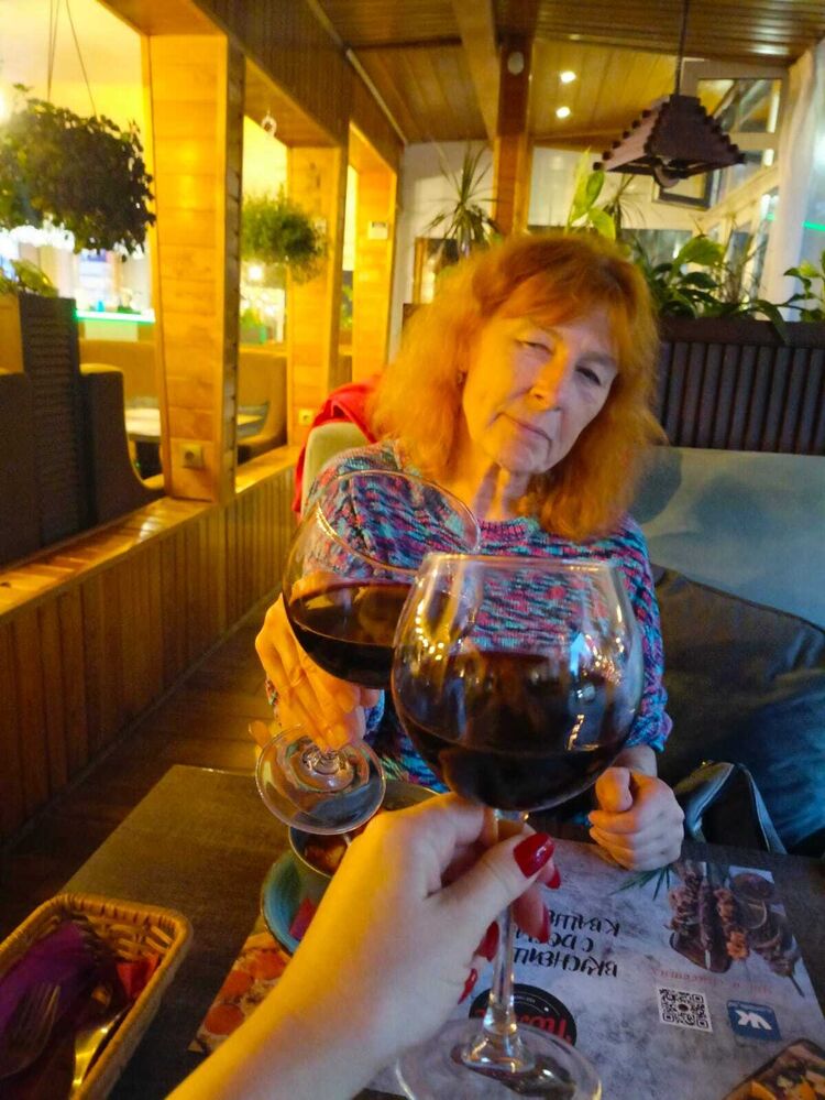  53067324  , 64 ,    -