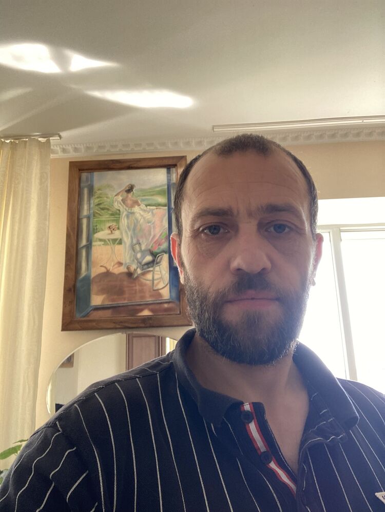 39647364  , 44 ,    