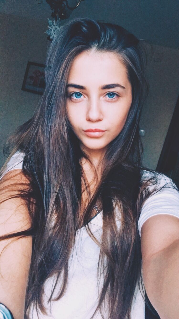  45711704  , 25 ,    