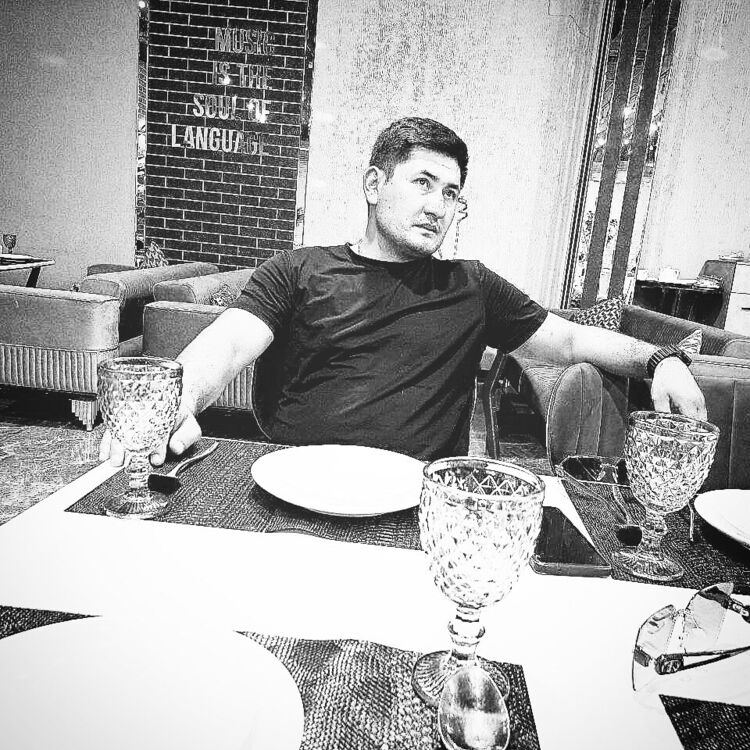  ,   Bekzod, 33 ,   ,   