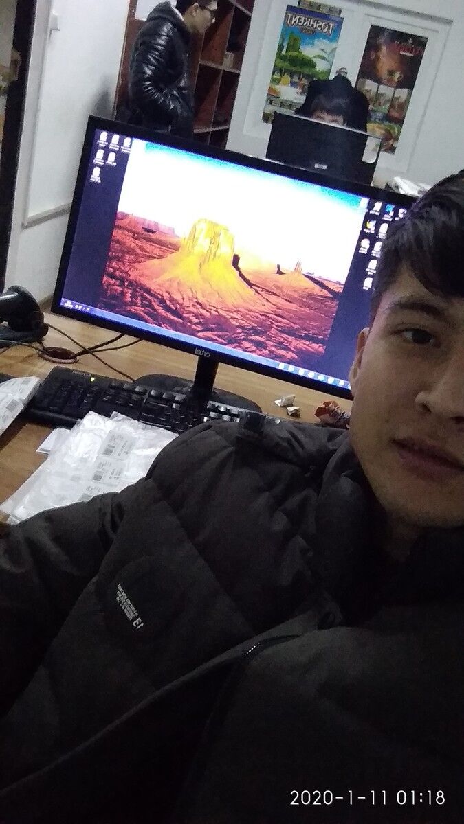  18704834  , 28 ,    