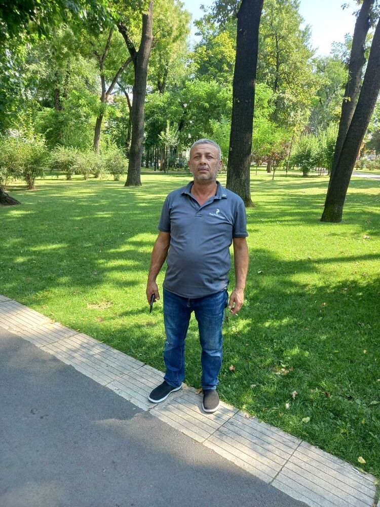  44797124  Ehmedov, 49 ,    