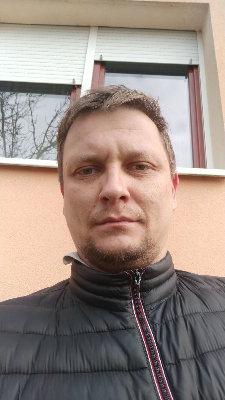  53318434  , 38 ,    