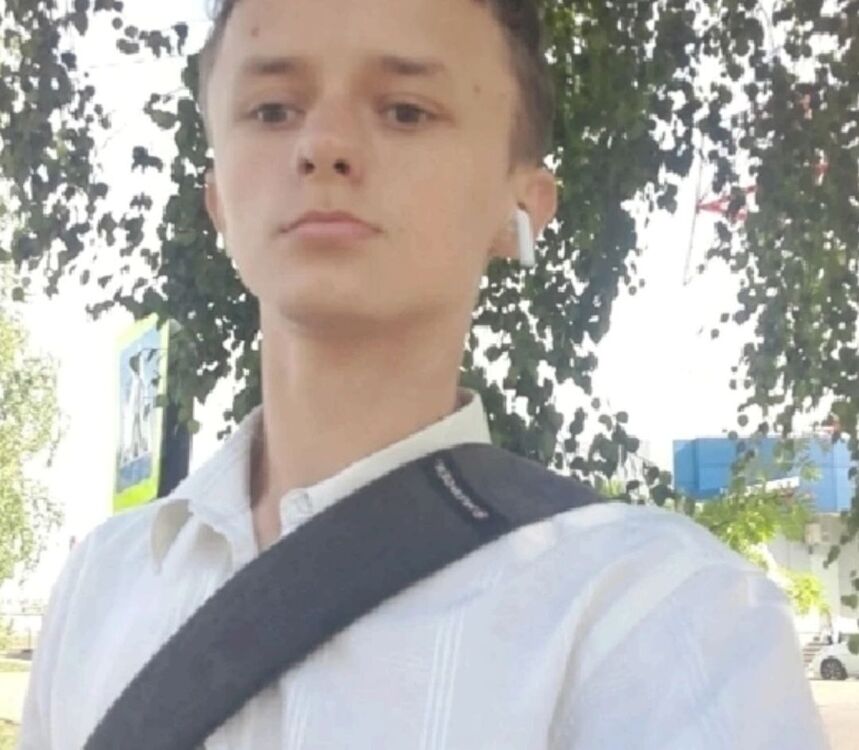  44150624  , 20 ,     