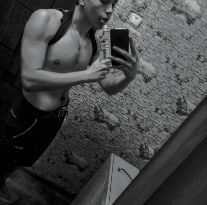  26683814  , 22 ,    