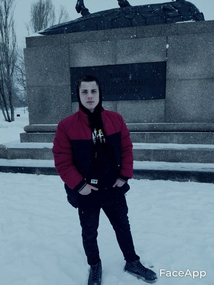  33695724  , 23 ,    