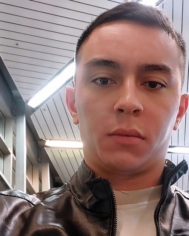  47133454  KAMALOV, 27 ,    