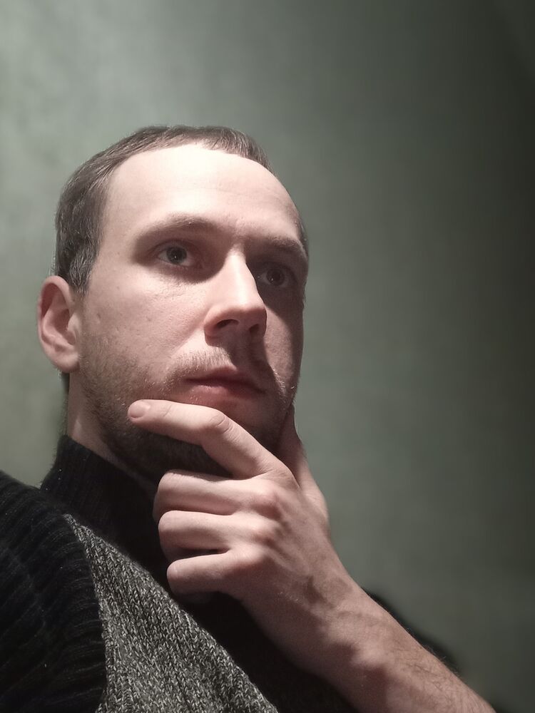  49675494  , 31 ,    