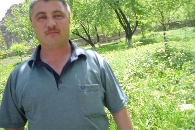  9785364  Malik, 54 ,    