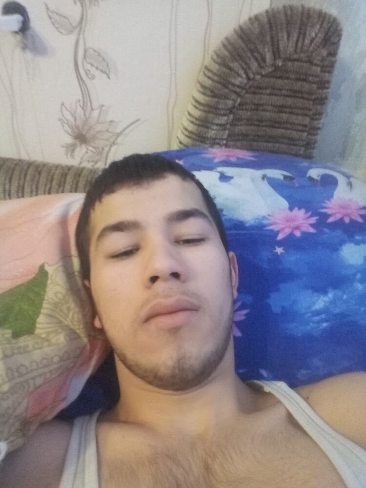  10929544  Nabijon, 28 ,    