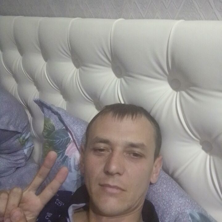  30768734  , 37 ,    
