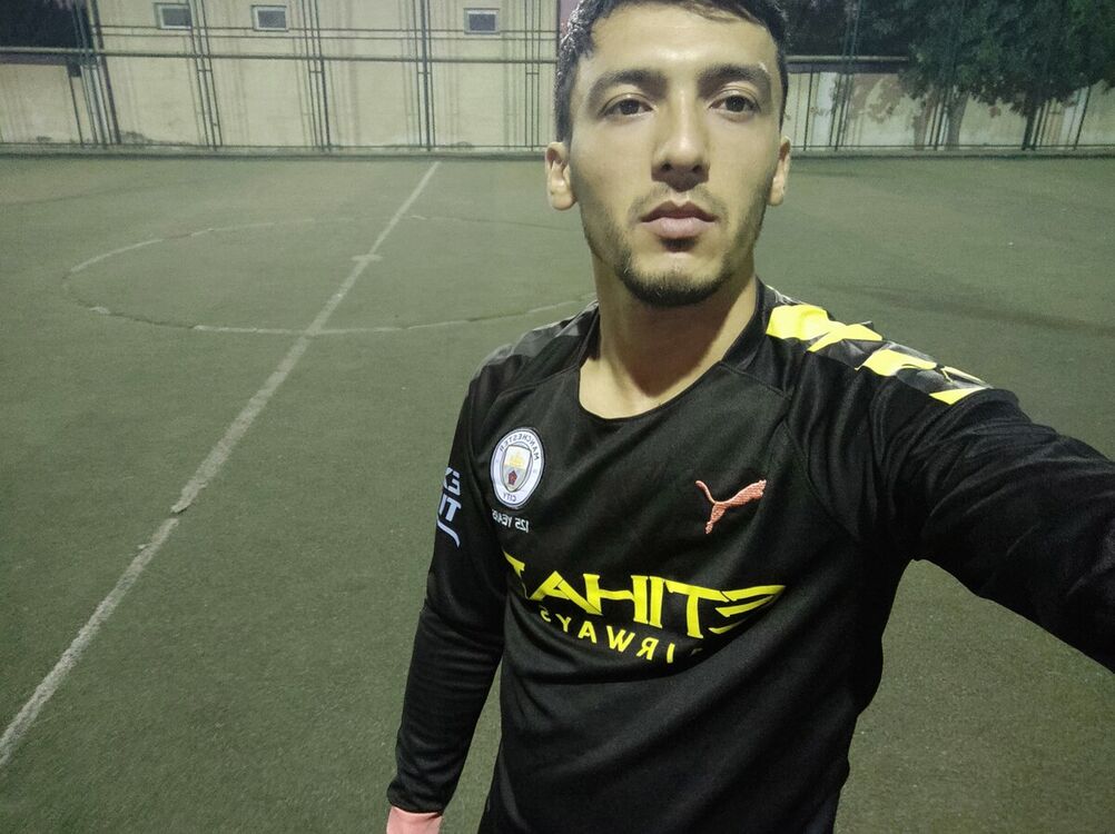 21042644  Hasan, 29 ,    