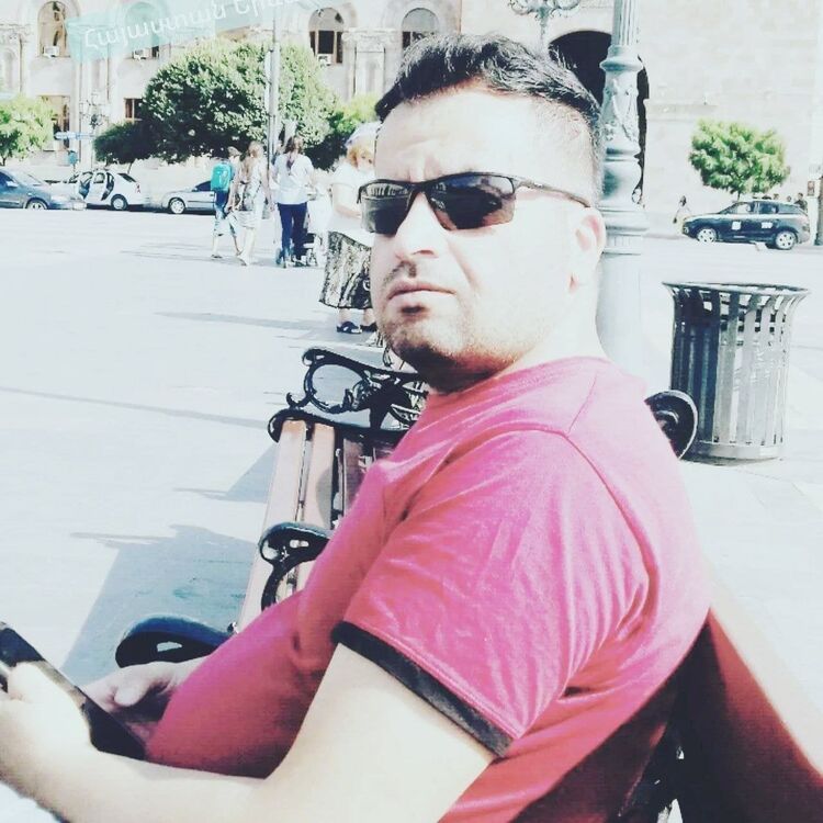  36811214  Alireza, 40 ,    