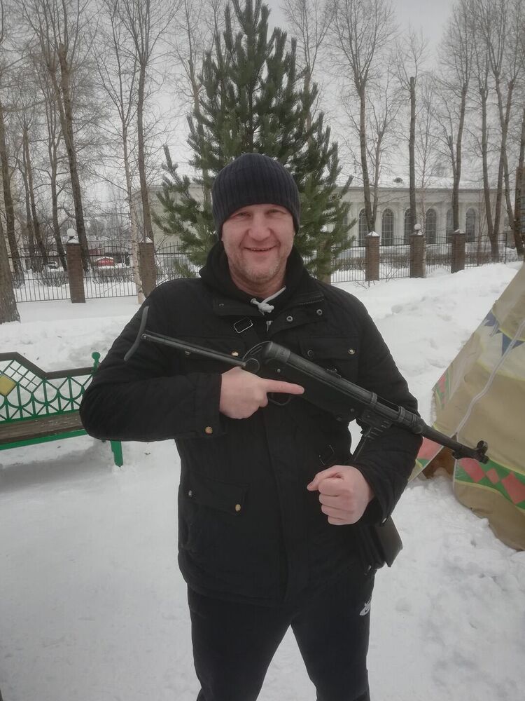 ���� 42403544 ������� ���, 44 ����, ���� ���������� � �������������