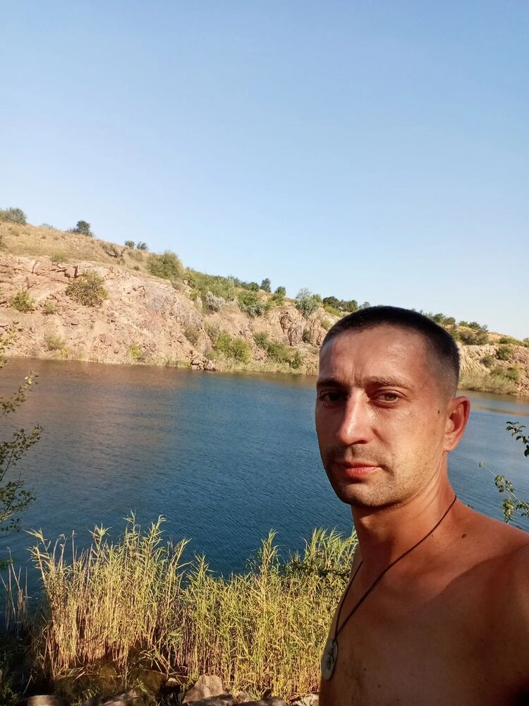  ,   Vladimir, 32 ,   ,   , 