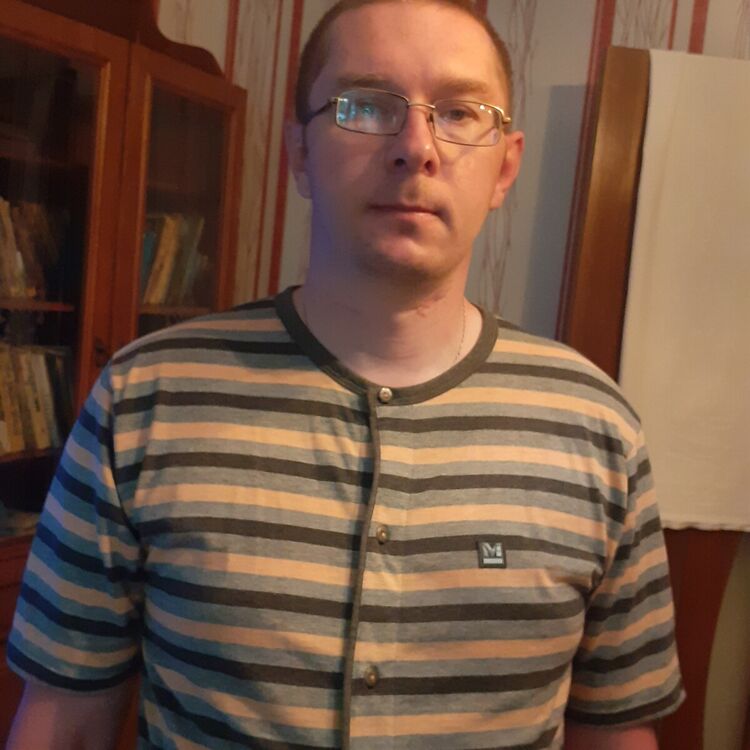 ���� 21932384 ������� ���, 43 ����, ���� ���������� � �������