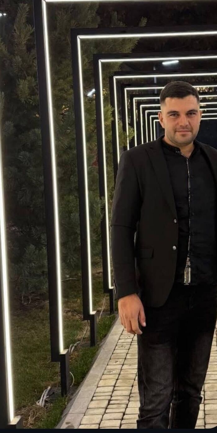  54709134  Mankkklll, 29 ,    