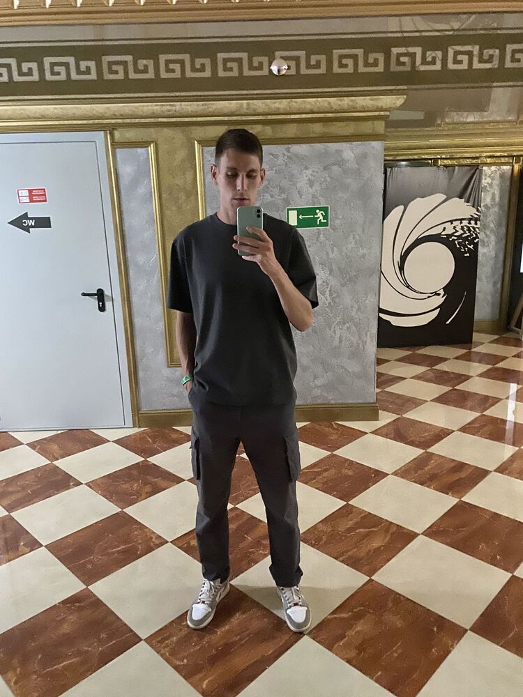  52749234  , 29 ,    