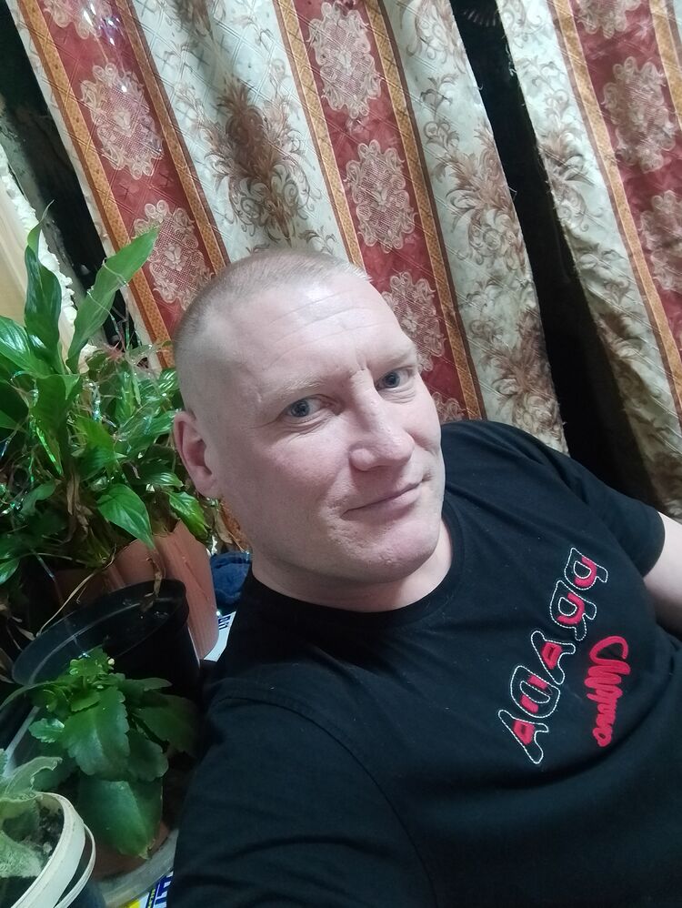  48895974  , 36 ,    