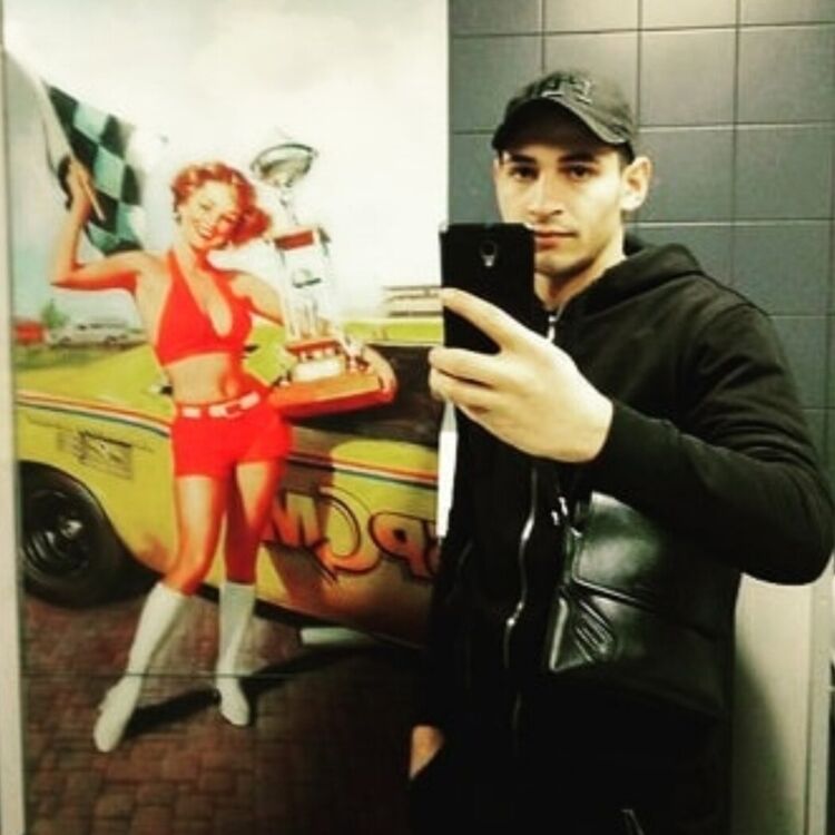 ���� 24437714 ������� ����, 27 ���, ���� ���������� � ���������-������������